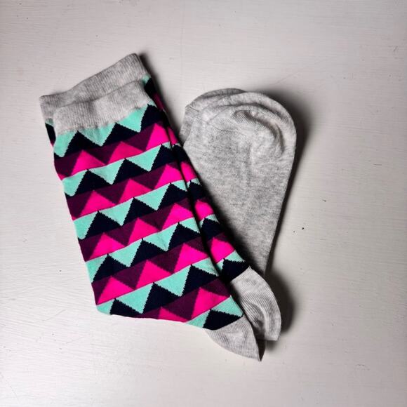 J.Crew Patterned Dressy Casual Crew Style  Pink, Blue, Gray Socks - Picture 1 of 7